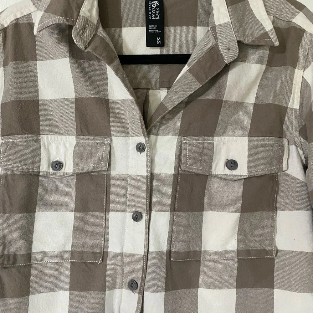 Mountain Hardware Button Up Jacket - Picture 3 of 6